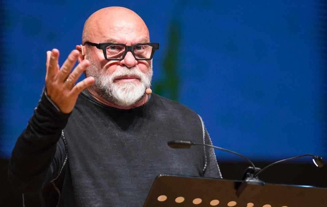 Oggi insieme a Serse Cosmi la presentazione dell'Almanacco del calcio umbro 2025 di Antonio Palazzetti