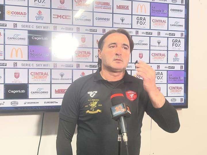 "Il Perugia ha perso un altro derby ed ora devo essere bravo a tenere su il gruppo e a non demoralizzarci" 