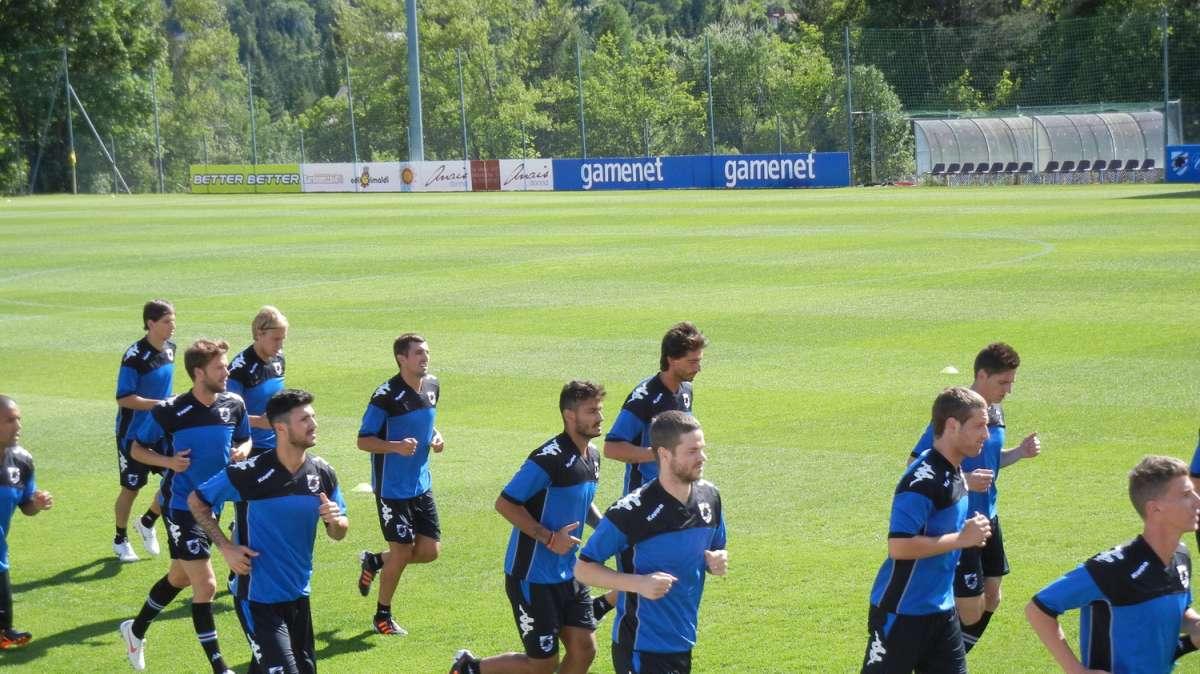 BARDONECCHIA LIVE - Allenamento mattutino a base di schemi e corsa, il pomeridiano sarà preceduto dalla conferenza di De Silvestri