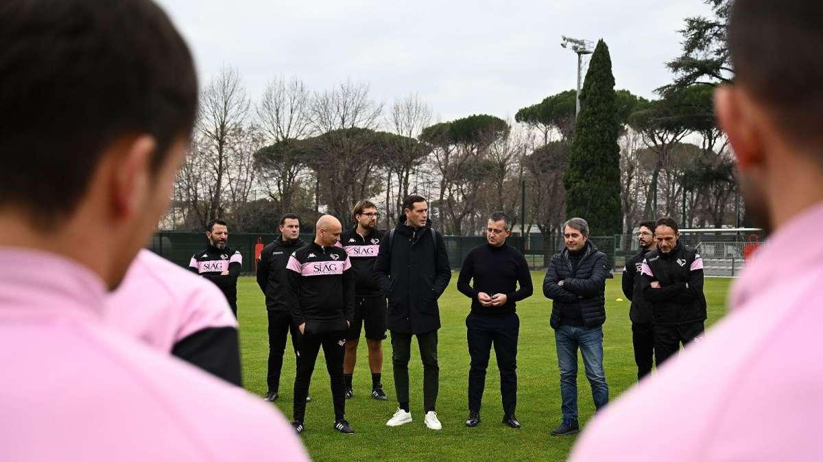 Palermo, Corini: "Verre deve partecipare al non possesso. Voglio farlo diventare Modric"