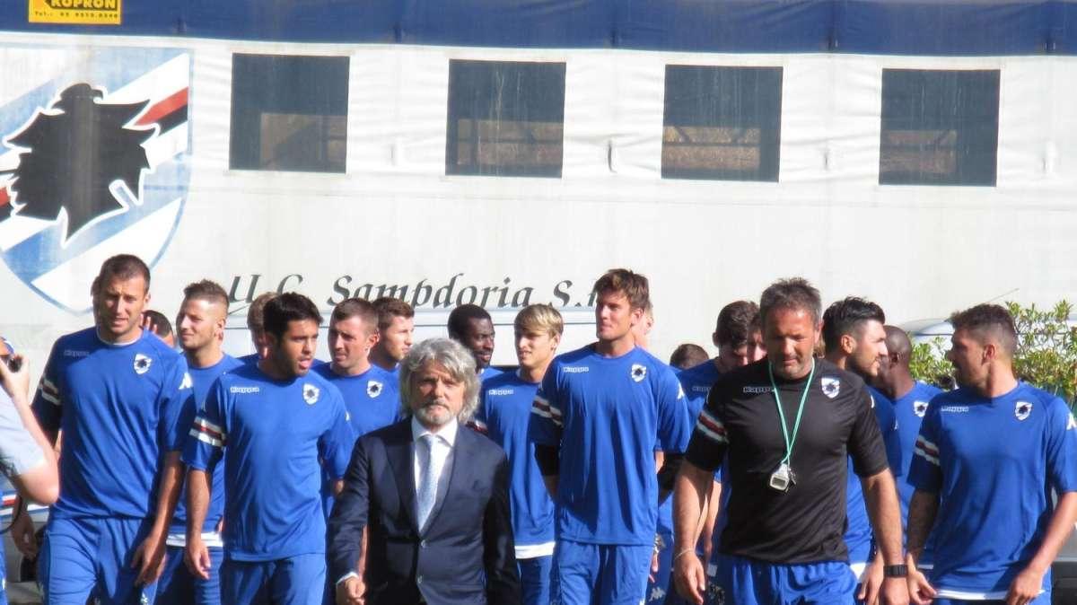 PHOTOGALLERY - Presidente Ferrero a Bogliasco e raduno dei tifosi blucerchiati