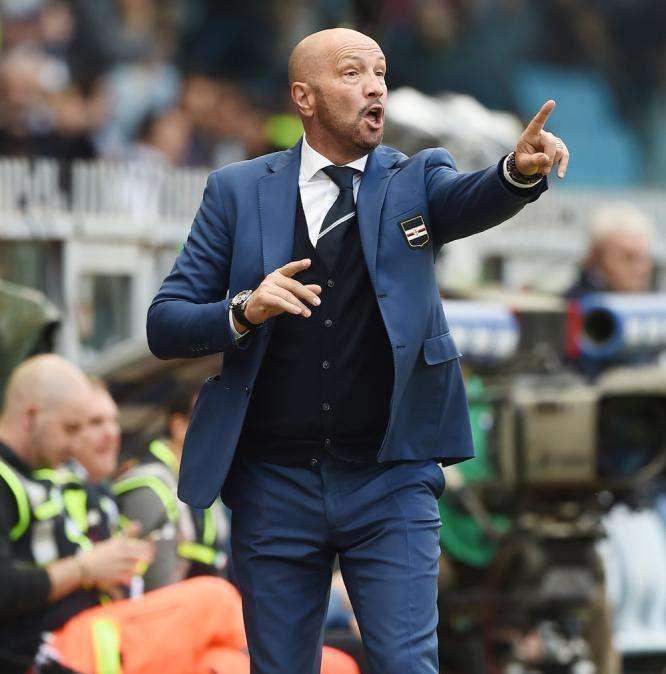 Samp-Fiorentina, i precedenti. Nel 2015 fu capolinea Zenga