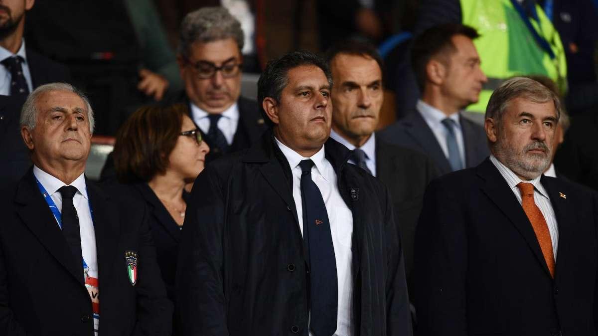 Toti: "Rapallo è il primo comune in Italia che dedicherà una via a Vialli"