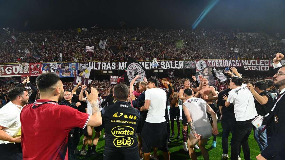 Salernitana, obiettivi Bonazzoli e Thorsby. Barone: "Usciti alcuni nomi. Importante avere molta varietà"