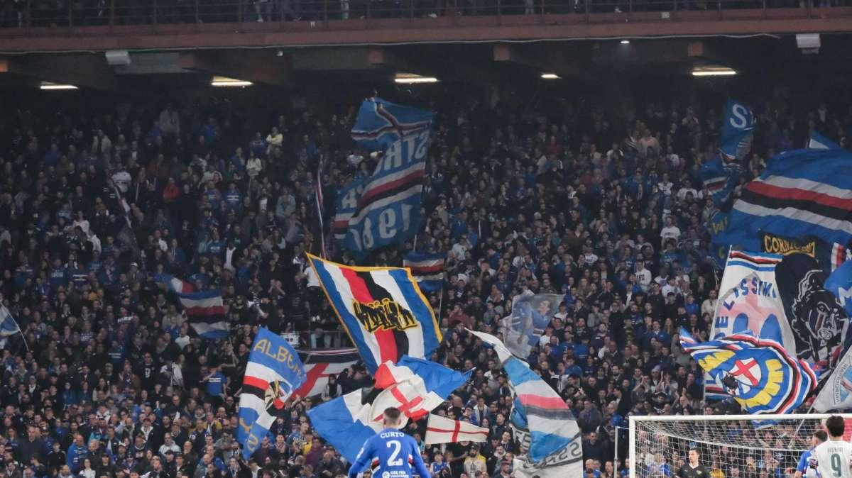 Ex Sampdoria, Volpi a Marassi ammira la Sud: "Sempre un piacere essere tra voi" 