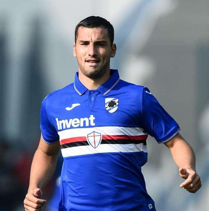 Difesa di belle statuine. Centrocampo pigro. Bonazzoli si impegna