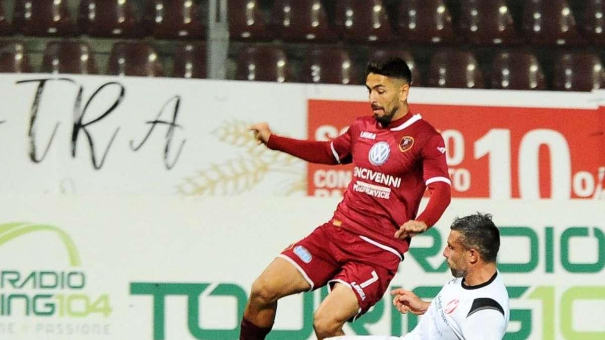 Catanzaro-Sampdoria: incornata insidiosa di Sounas al 31'