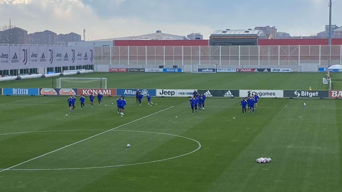 Verso Sampdoria - Juventus, Allegri ritrova Alex Sandro e De Sciglio
