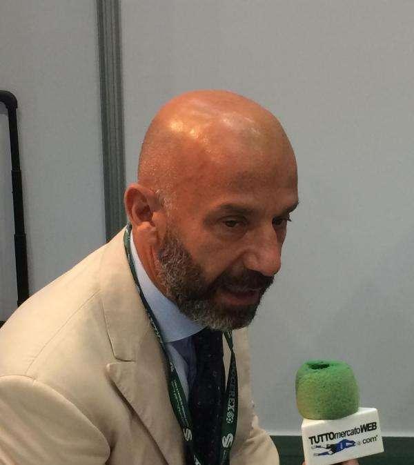 Vialli: "Il 2° gol nella finale contro l'Anderlecht è stato il più bello. Lo scudetto con la Samp fantastico"