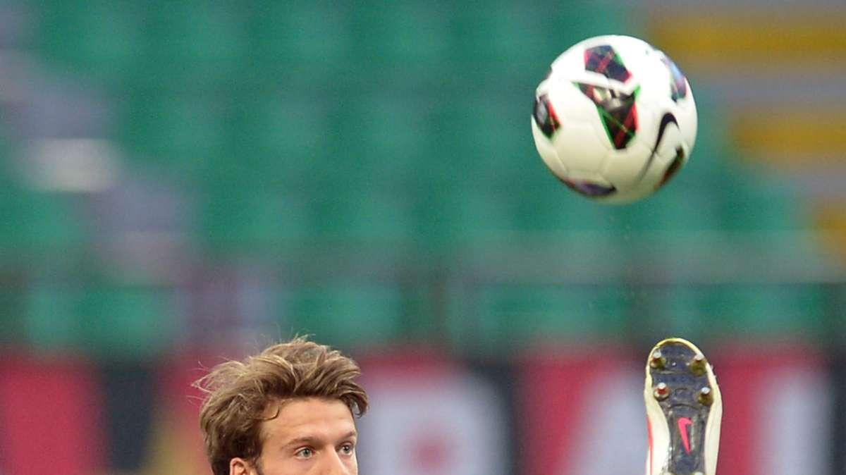 Costa sui cori contro Morosini: "Tu non avresti fatto altro che riderci su.."
