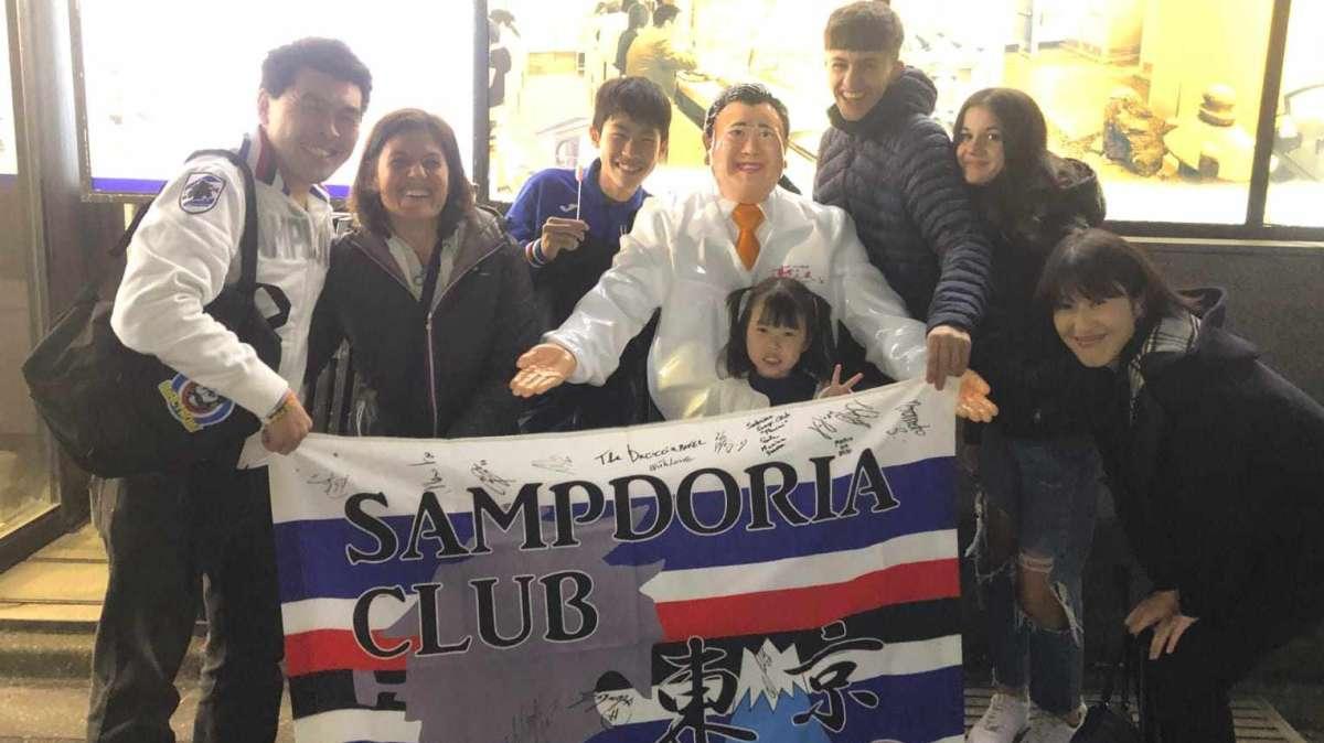 Sampdoria Club Tokyo accoglie la tifosissima Elisa per il 50^ compleanno
