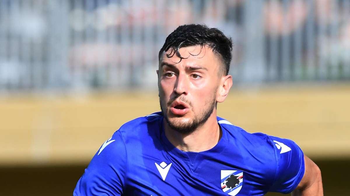Sampdoria - Sudtirol, Ferrari primo ammonito per intervento in ritardo