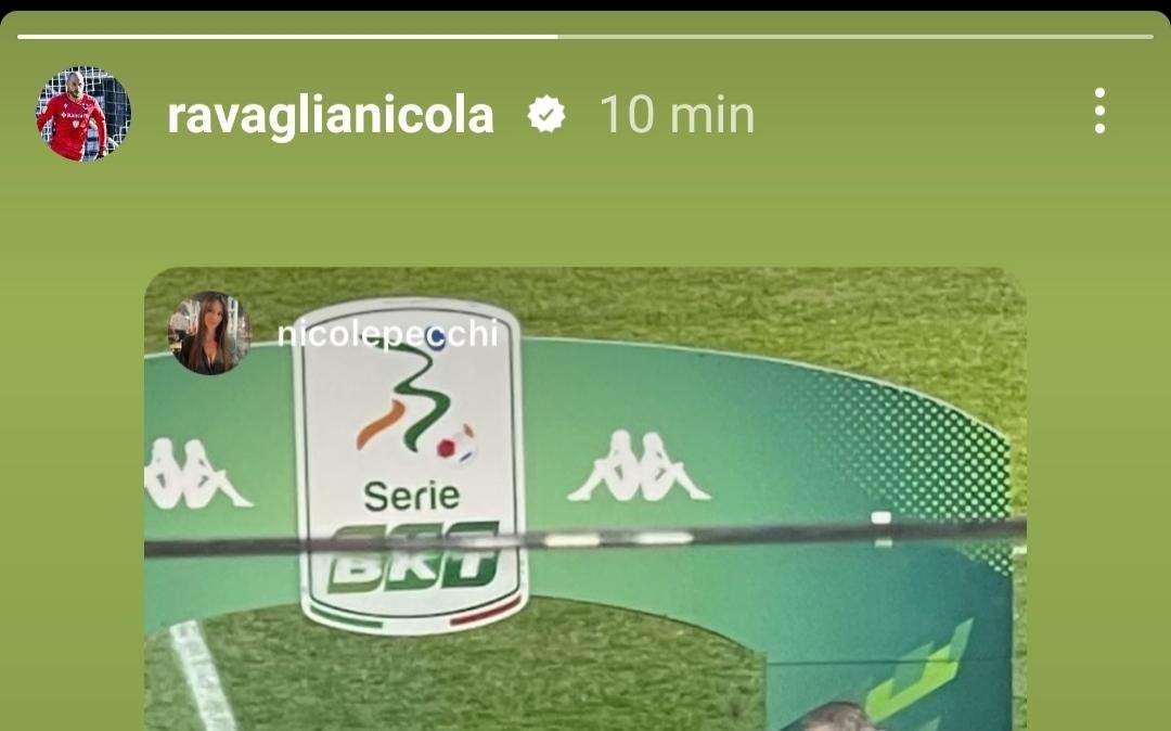 Sampdoria social, l'abbraccio tra Ravaglia e Quagliarella 