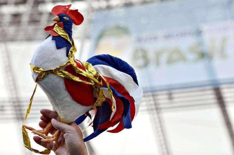 #PrayForParis, la Sampdoria si unisce alle preghiere per la Francia