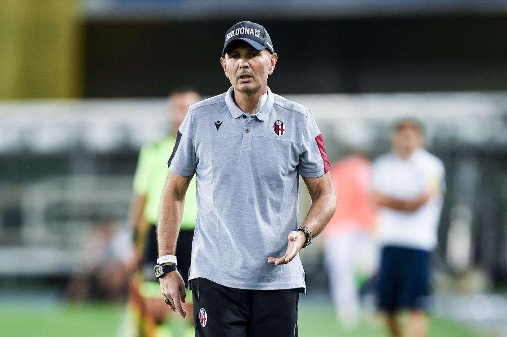 Mihajlovic: "Ieri sono uscito dall'ospedale. Voglio salutare i miei fratelli Karembeu e Seedorf"
