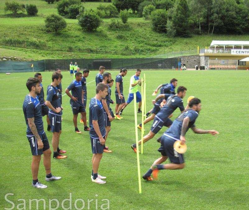 PONTE DI LEGNO LIVE - A Temù si studiano le palle inattive. Nel pomeriggio seconda amichevole 