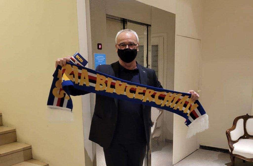 Visita in hotel di "La Spezia Blucerchiata": sciarpa a Ranieri