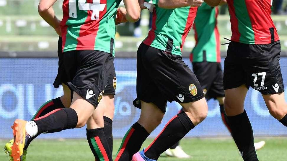 Ex Sampdoria, da Terni: "Leonardi, numeri e personalità"