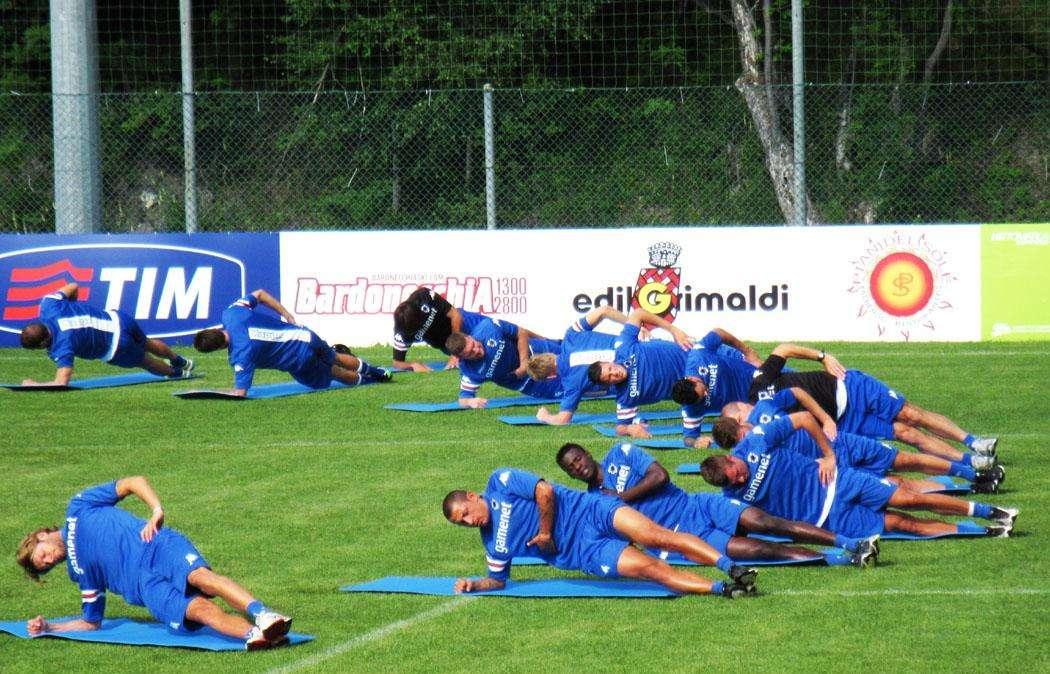 BARDONECCHIA LIVE - La Samp allunga ancora: 8000 metri di ripetute per i blucerchiati