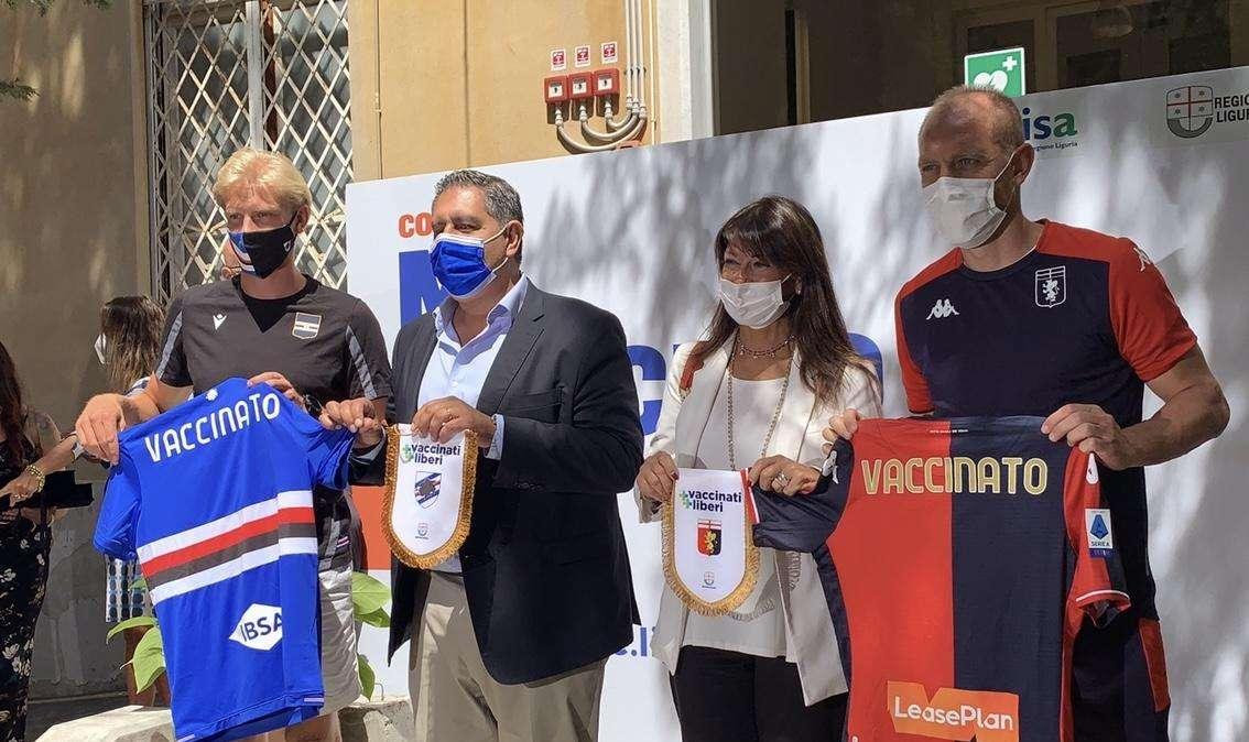 Seconda dose vaccino per Samp e Genoa. Toti: "Bell'esempio per giovani"