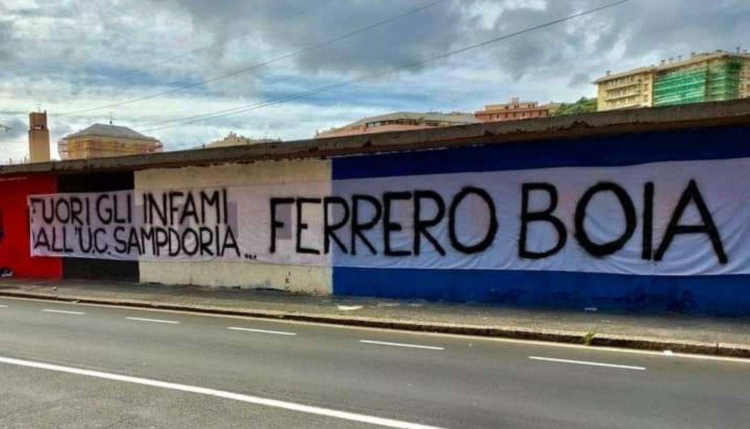 Tifoseria Sampdoria, striscione contro Ferrero al di fuori del Ferraris