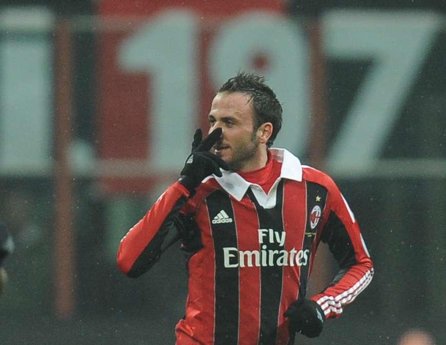 Pazzini: "La Sampdoria mi resterà nel cuore, ma sto molto bene qui e voglio ripagare la fiducia della società"