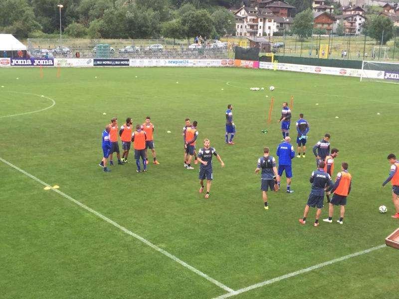 PONTE DI LEGNO LIVE - Velocità e verticalizzazioni, a Temù si lavora con il pallone 