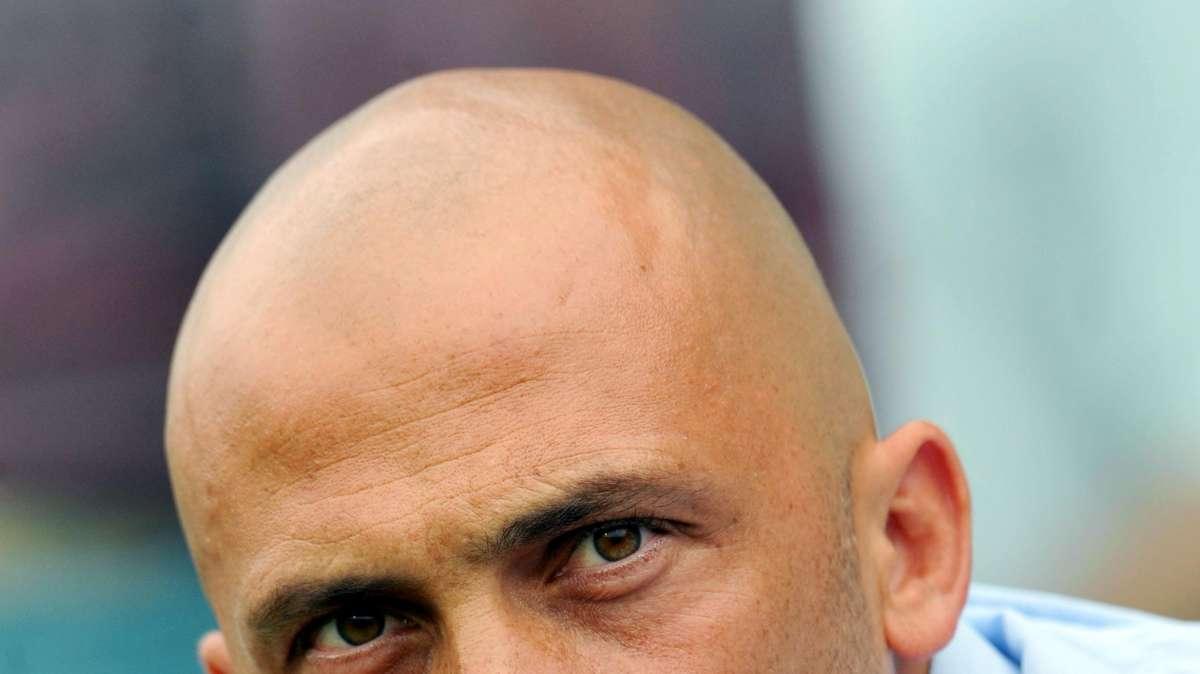 Sensibile: "Mihajlovic saprà valutare con Garrone quale è la cosa migliore per tutti. Avevamo fatto un tentativo per Kozak..."