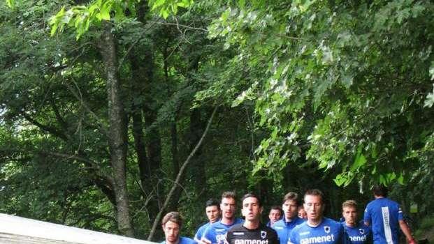 BARDONECCHIA LIVE - PHOTOGALLERY: Stretching e corsa nell'allenamento mattutino