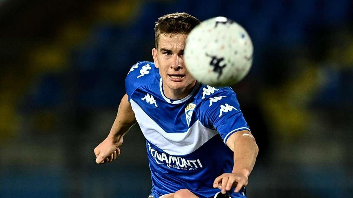 Brescia - Sampdoria, traversa colpita da Van de Looi