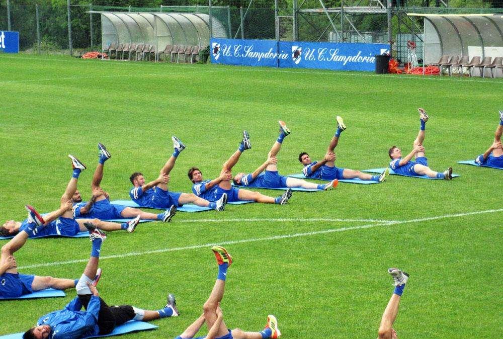 BARDONECCHIA LIVE - PHOTOGALLERY: Mattinata di atletica e ripetute per i blucerchiati