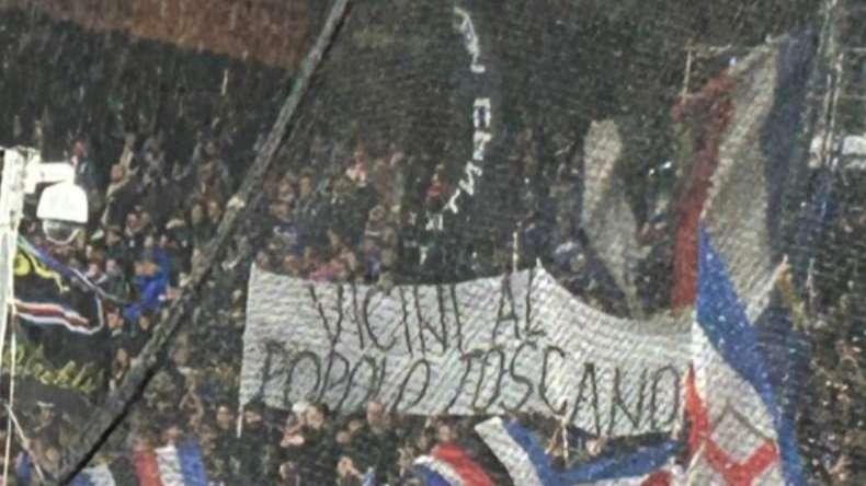 Sampdoria - Palermo: striscione di solidarietà alla Toscana, il post di Flachi