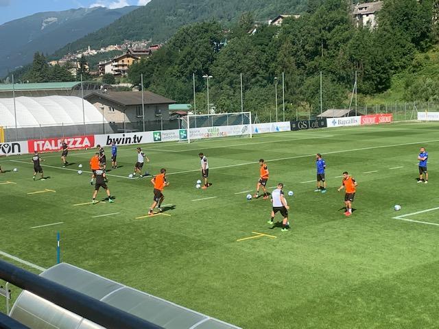 Verso Frosinone - Sampdoria: Hadzikadunic parzialmente in gruppo