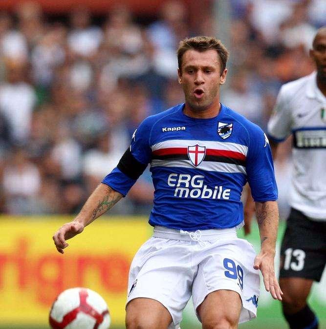 Botta ad uno zigomo per Cassano