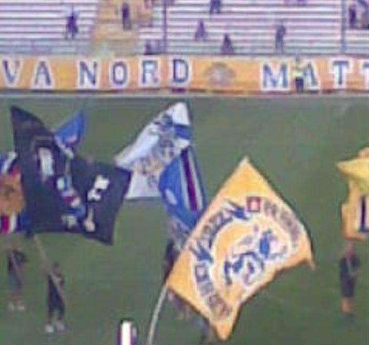 #Blucrociati per beneficenza: Parma e Samp invertono le maglie