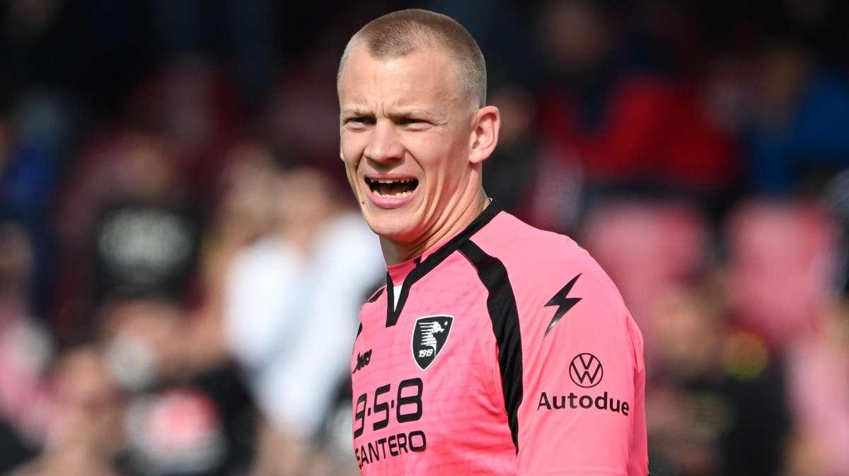 Sampdoria-Salernitana: paratissima di Christensen su Sibilli! 