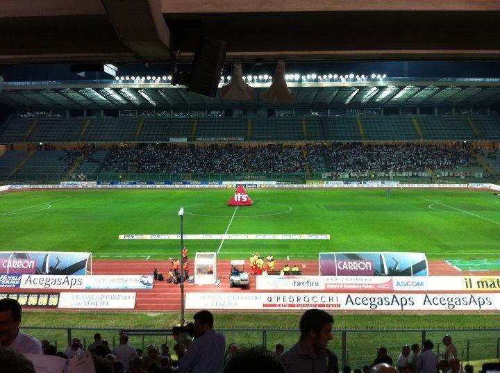 Sampdoria, prima incursione di Barak e primo corner conquistato