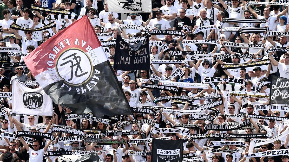 Spezia - Sampdoria, comunicato Curva Ferrovia: "Chi indossa la nostra maglia deve onorarla"