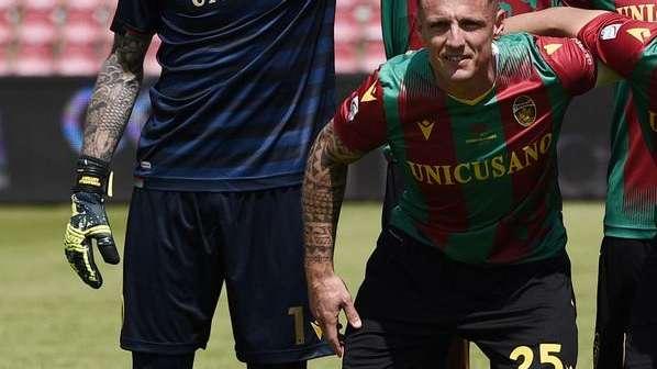 Verso Sampdoria-Ternana, da Terni: Favilli in dubbio, per Viviani possibilità nei convocati