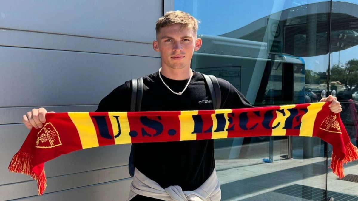 Lecce espugna Salerno (1-2), titolari Falcone e Askildsen in prestito dalla Sampdoria