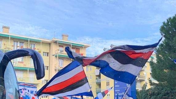 SN - Maniero: "Salute e felicità ai tifosi blucerchiati e famiglie" 