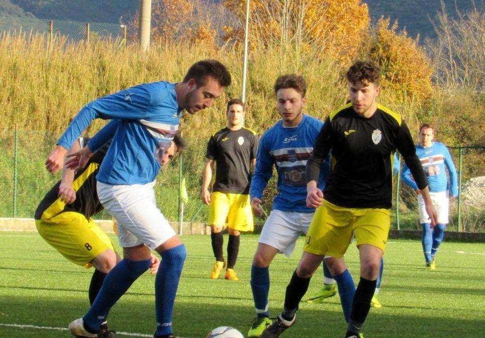 Blucerchiati del Molise fermati sullo 0-0 nell'atteso derby "comunale"