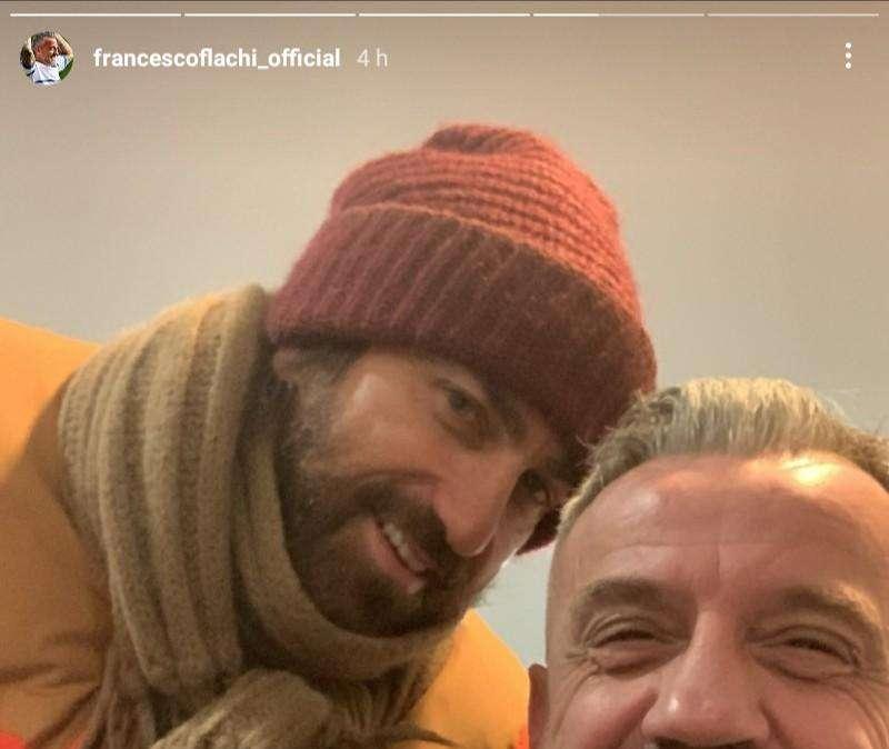 Ex Sampdoria, Flachi scatto social con Gasbarroni e dedica a Bazzani con una bandiera della Sud