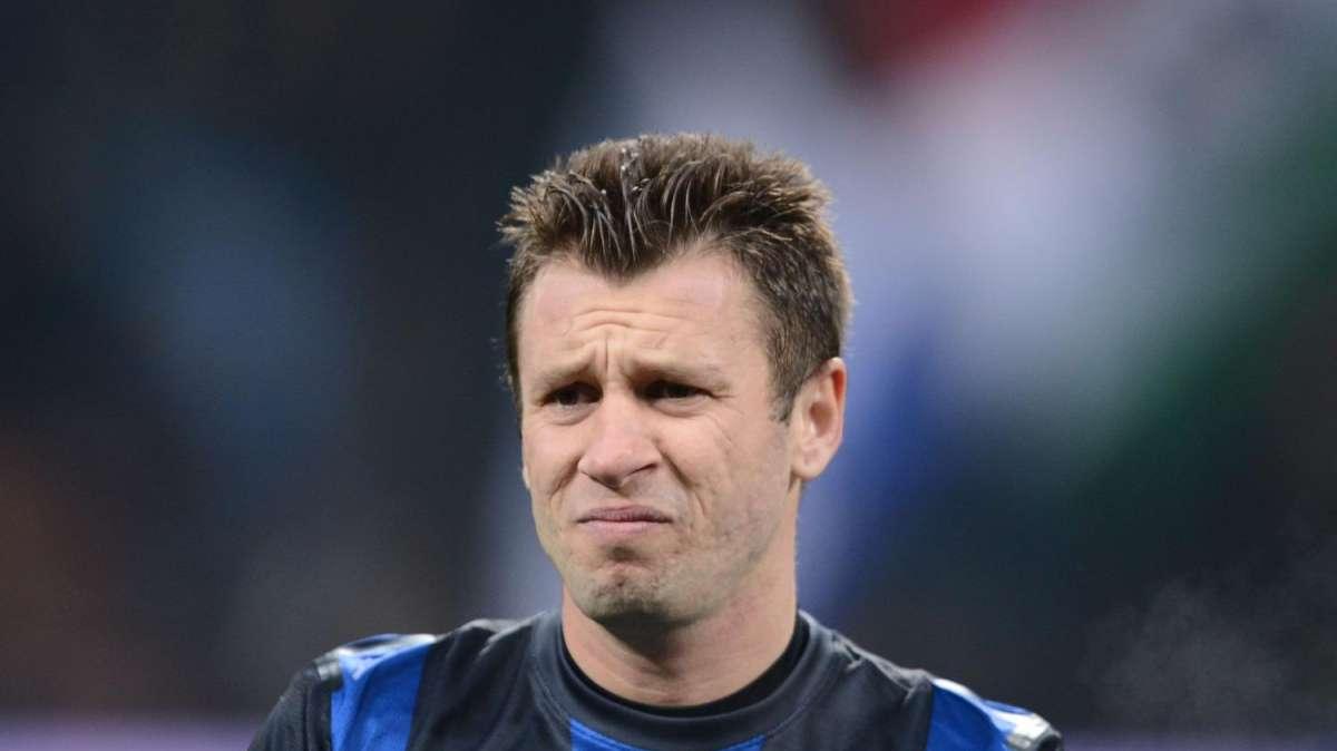 Garrone: "Mi auguro che con l'Inter cambi l'atteggiamento in campo. Cassano? Speriamo giochi sottotono contro di noi"