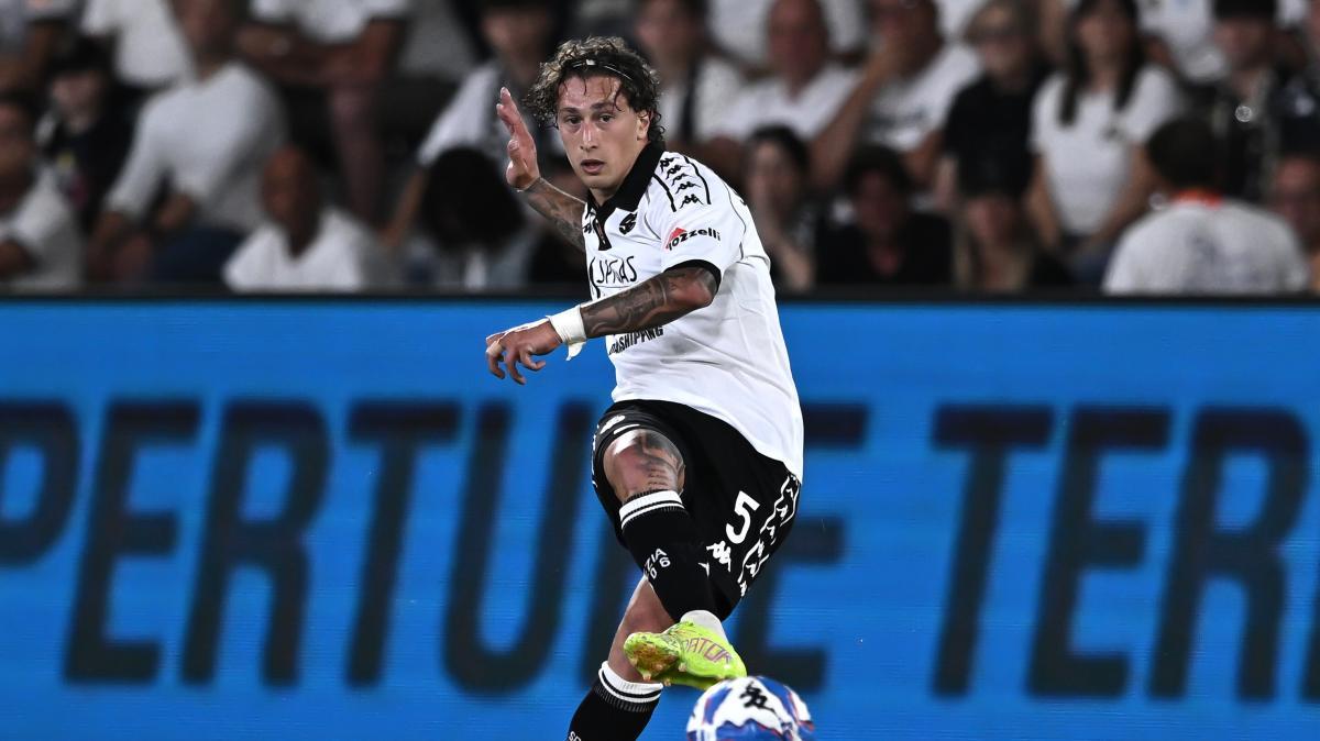 Mercato Sampdoria, Camicioli: "Spezia, Salv. Esposito l'unico che meritava di andare in serie A"