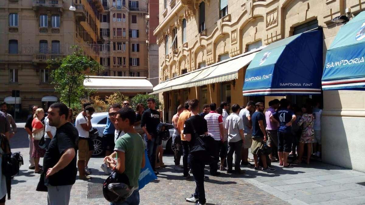 Grande affluenza al Sampdoria Point per Entella-Samp