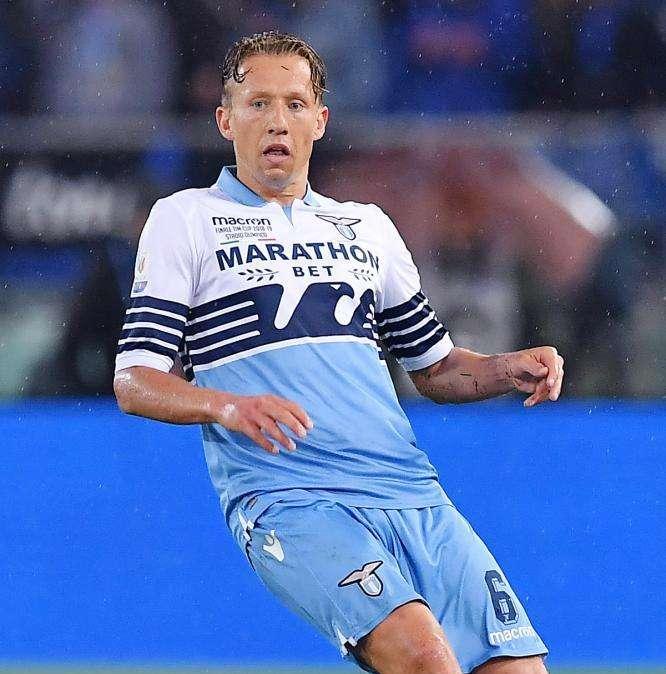 Lazio, Leiva si allena a parte. Ballottaggio Lazzari - Marusic