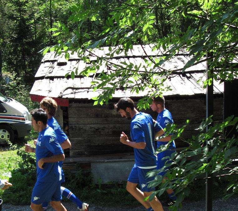 BARDONECCHIA LIVE - Allenamento mattutino in attesa dell'amichevole con il Lucento