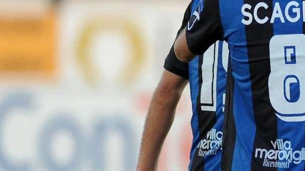 Latina, l'ex Sampdoria Primavera Ercolano titolare nel 3-5-2