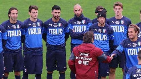 Soriano a Coverciano: "Felice di essere qui. Conte e Mihajlovic hanno due caratteri molto forti"